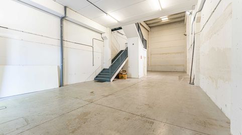 Foto 3 von Fabrikhallen zum Verkauf in Calle de Juan de la Cierva, Las Castañeras - Bulevar, Arroyomolinos (Madrid)