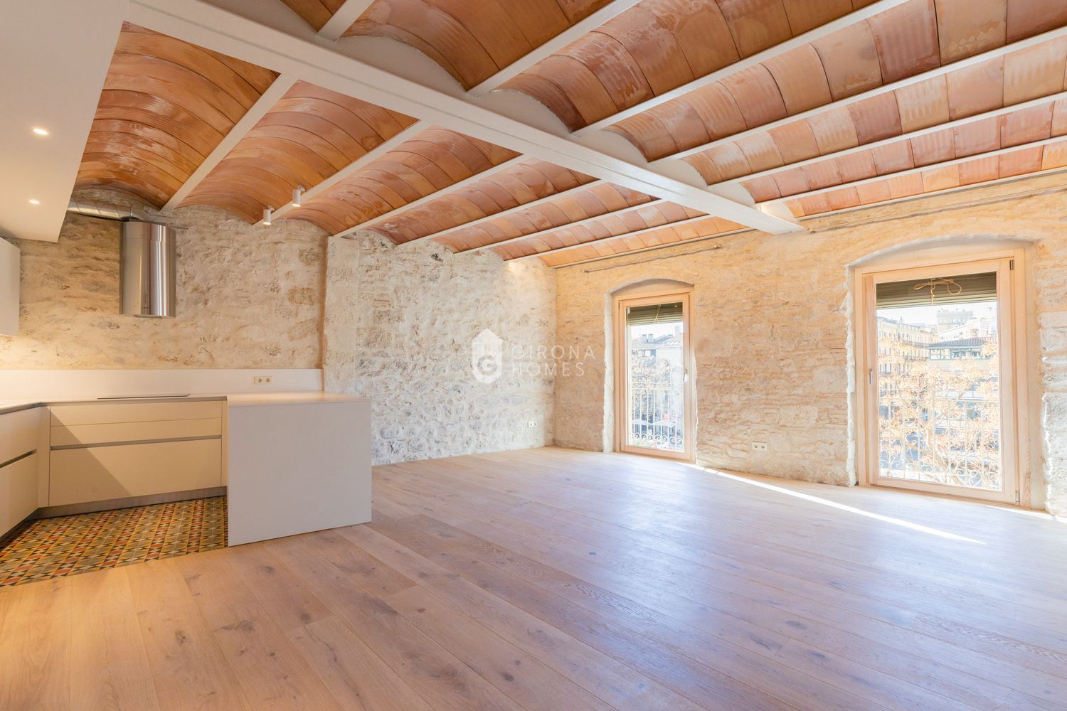 Flat to rent in Girona Capital  with Air Conditioner and Heating