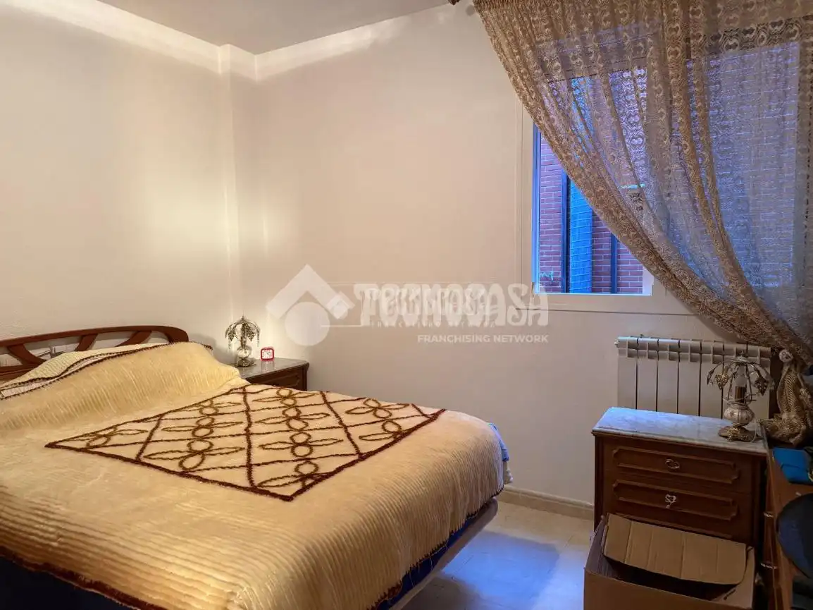 Bedroom of Flat for sale in Coslada  with Air Conditioner, Heating and Storage room