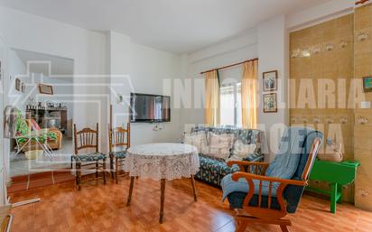 Sala d'estar de Casa o xalet en venda en Pulianas amb Terrassa