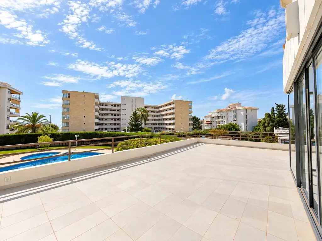 Apartamento con piscina en venta en Portals Nous, imagen 17