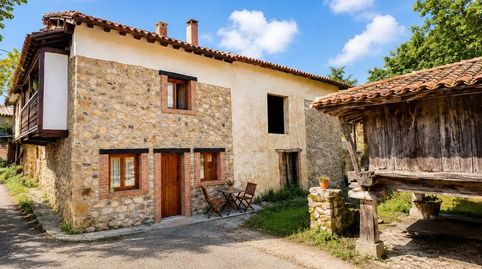 Foto 4 de Casa adosada en venta en Lugar San Martin, 9, Cangas de Onís, Asturias