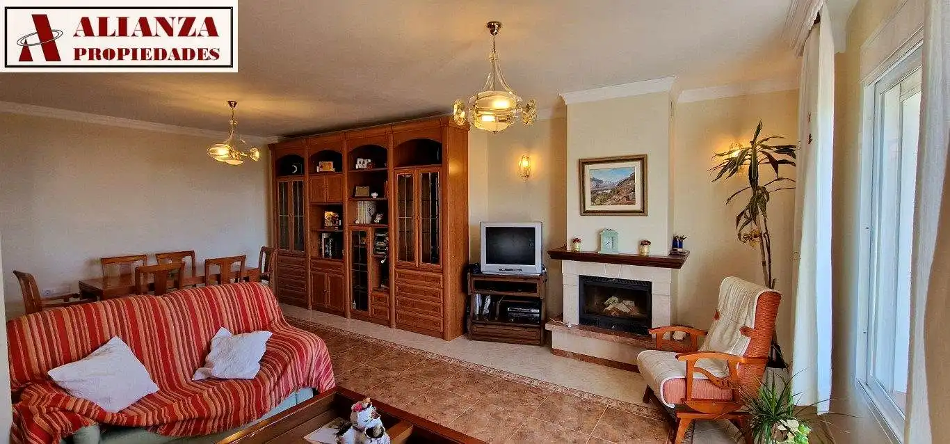 Casa con balcone in vendita a Este, imagen 3