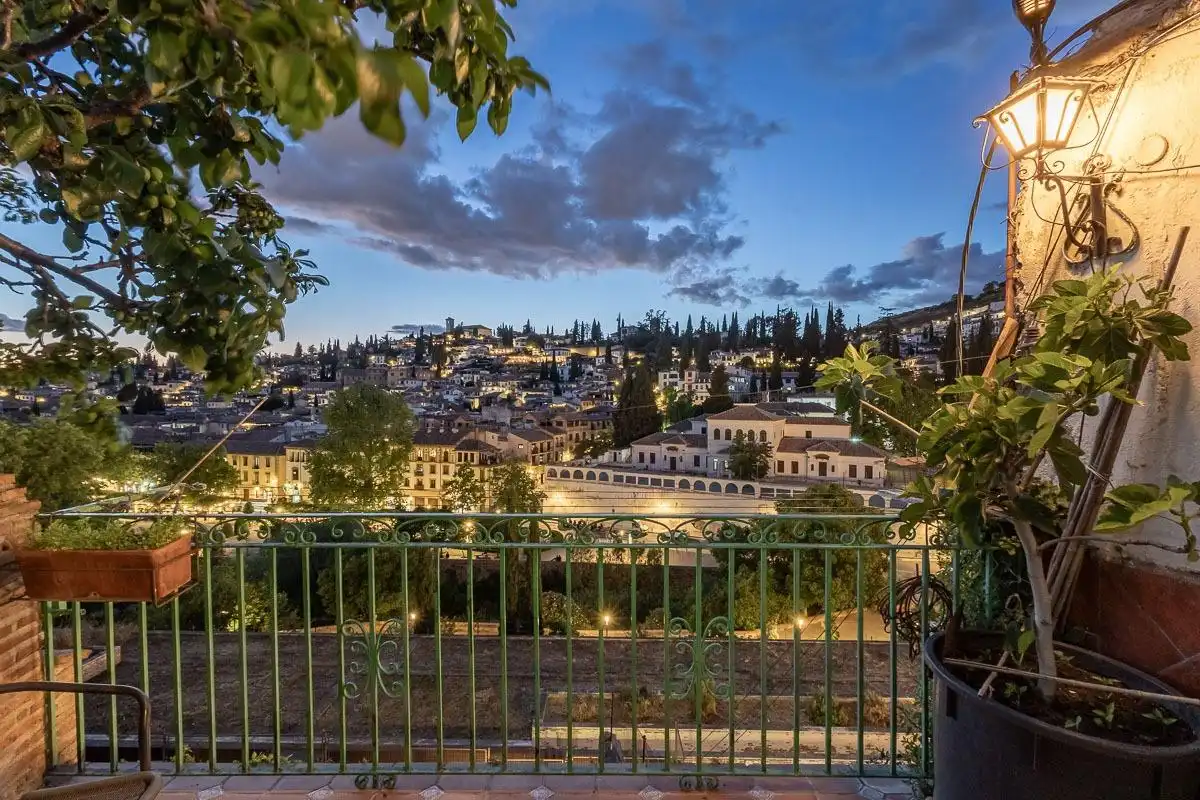 Terrassa de Casa o xalet en venda en Granada amb Terrassa i Balcó