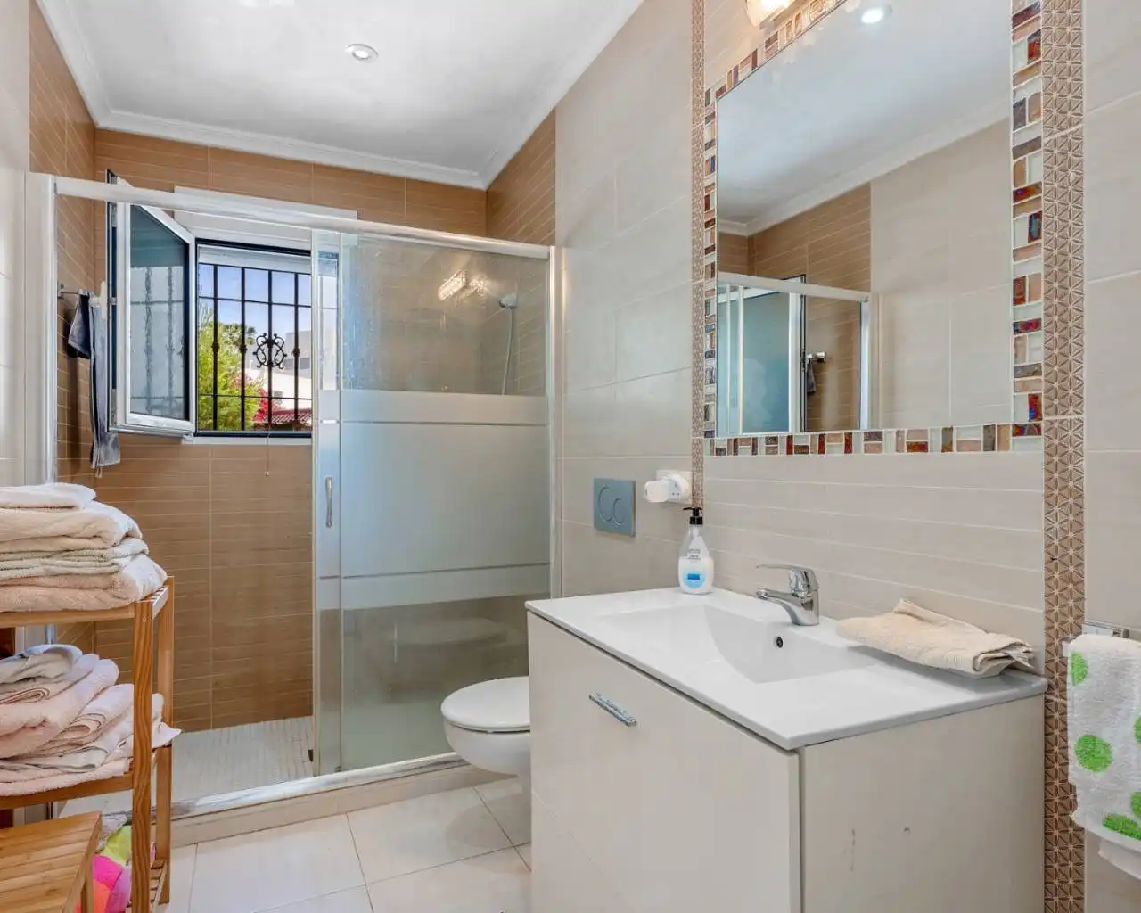 Bathroom of Houses for sale in Rojales  with Air Conditioner, Private garden and Terrace