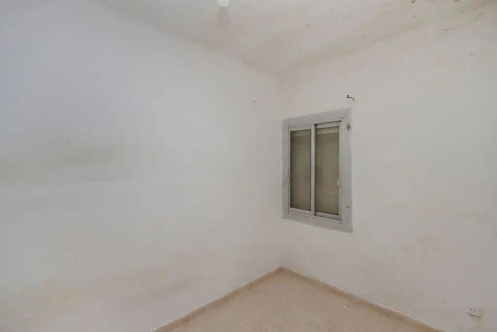 Bedroom of Flat for sale in Badalona