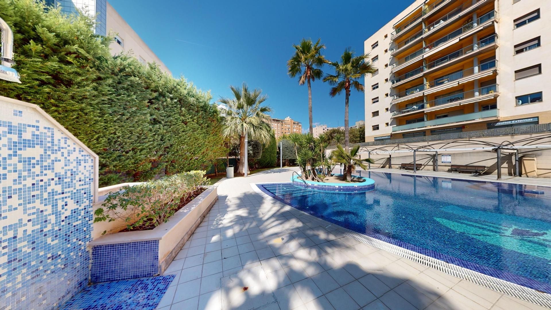 Piscina de Pis en venda en  Palma de Mallorca amb Aire condicionat, Calefacció i Terrassa