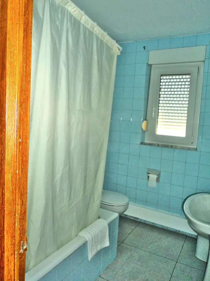 Local comercial en venda a Avenida LA BAÑEZA 24 24, imagen 16