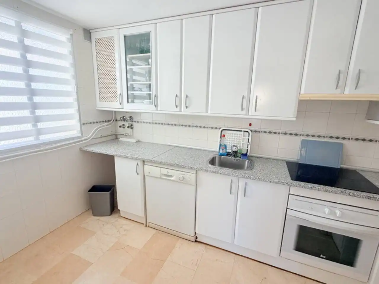 Mini appartamento con piscina in affitto a Calle Tesorillo 11, imagen 11