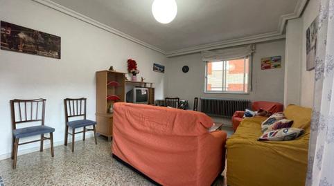 Foto 3 de Piso de alquiler en Gardenia, la, Prosperidad - Delicias, Salamanca