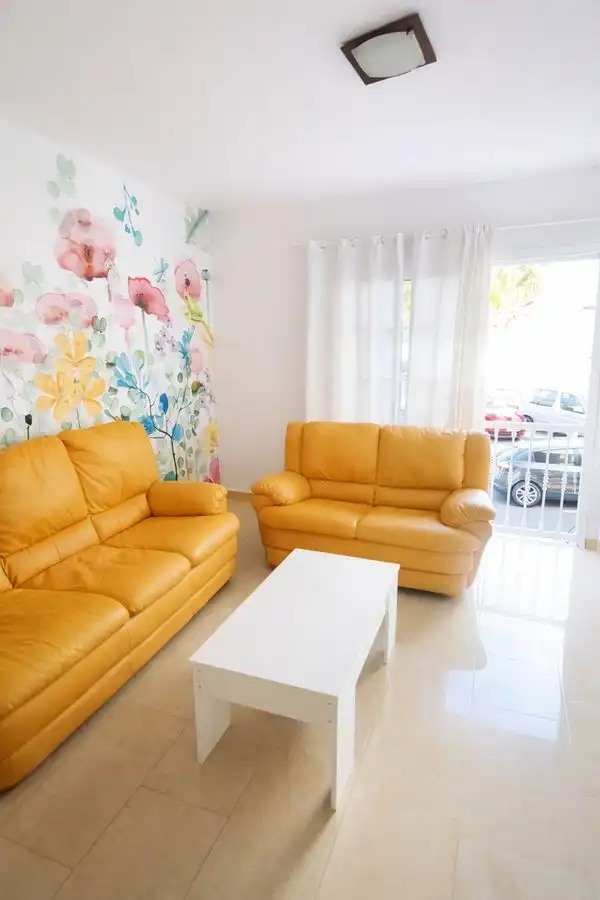 Sala de estar de Piso de alquiler en Los Realejos con Amueblado, Horno y Lavadora