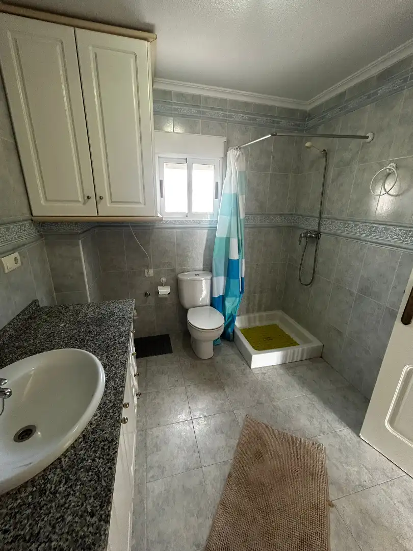Baño de Casa o chalet en venta en Torrevieja con Jardín privado, Terraza y Piscina