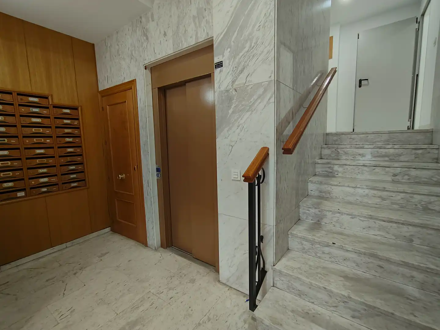 Piso en venta en La Zubia con Aire acondicionado, Parquet y Amueblado