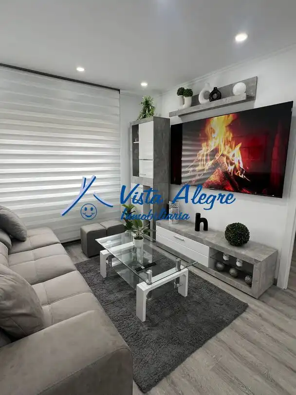 Sala de estar de Piso en venta en Haro con Calefacción y Amueblado