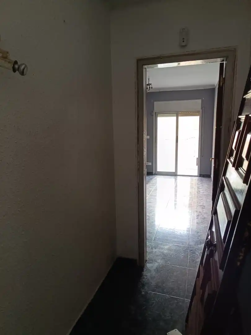 Piso en venta en Carrer d'Antoni de Gimbernat, 19, Estació del Nord