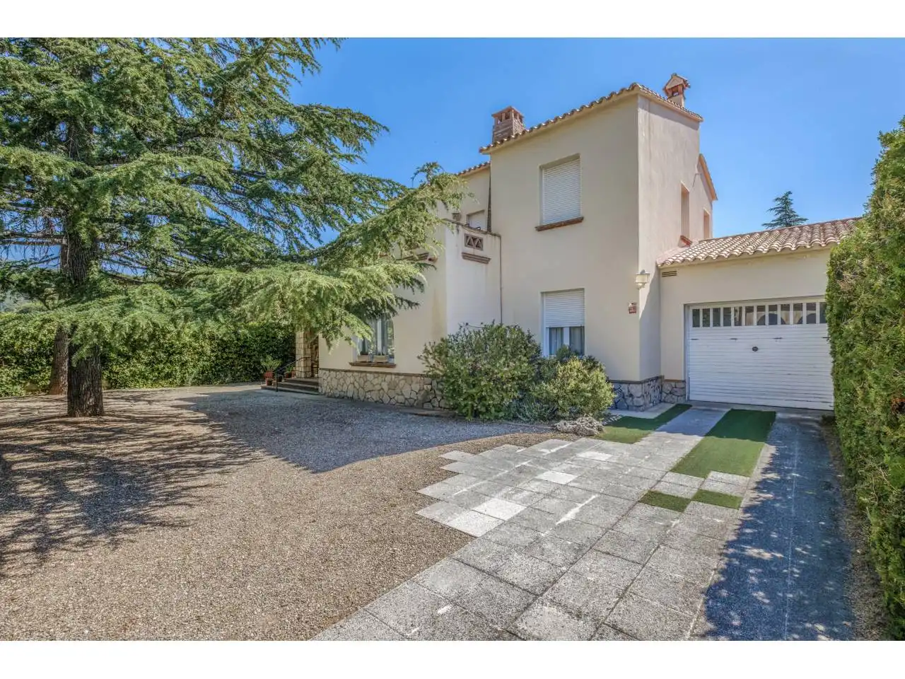 Exterior view of Houses for sale in Matadepera  with Heating, Private garden and Terrace