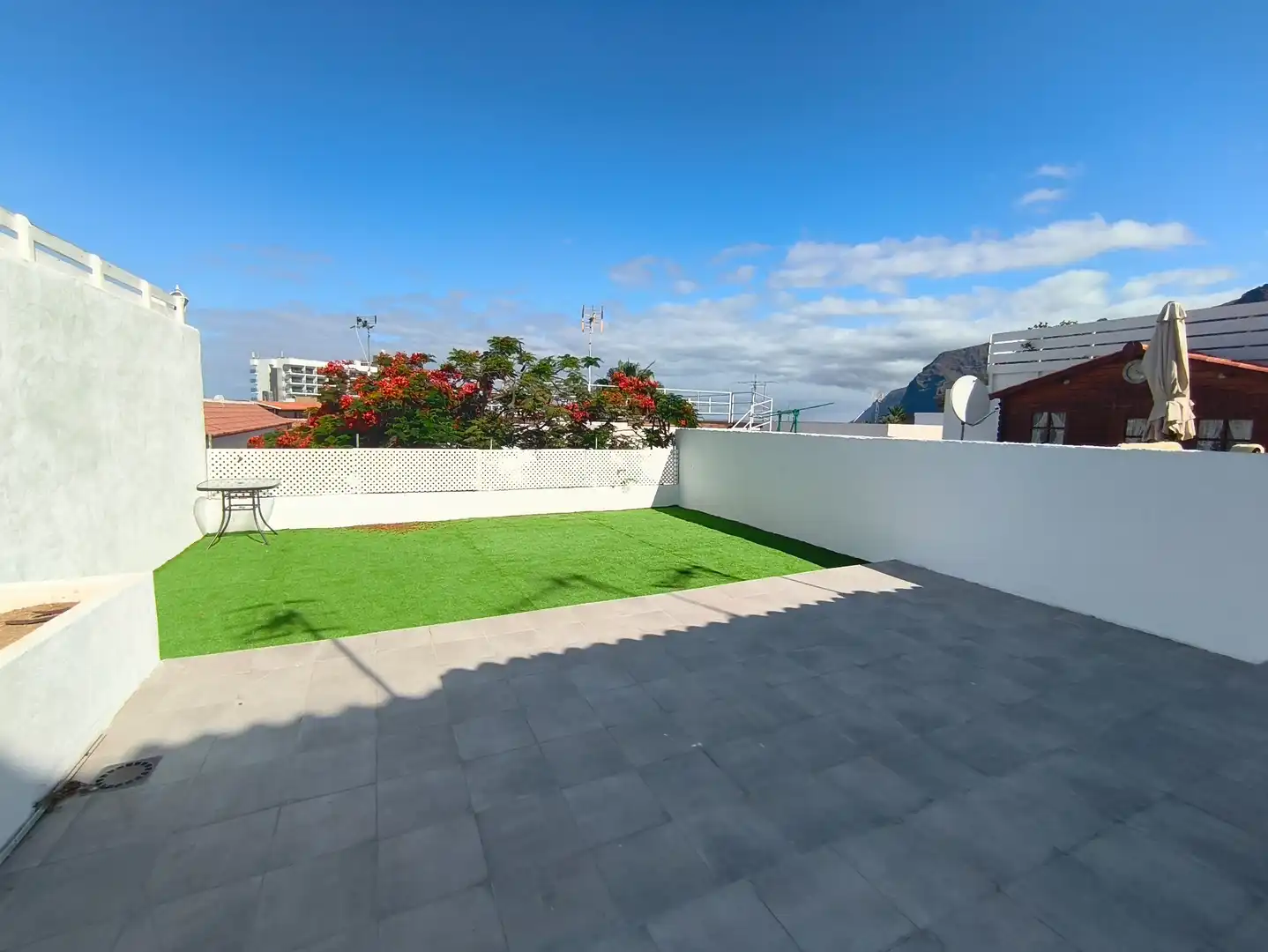 Terraza de Piso de alquiler en Santiago del Teide con Amueblado, Horno y Lavadora