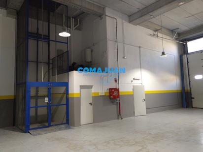 Industrial buildings to rent in Badalona