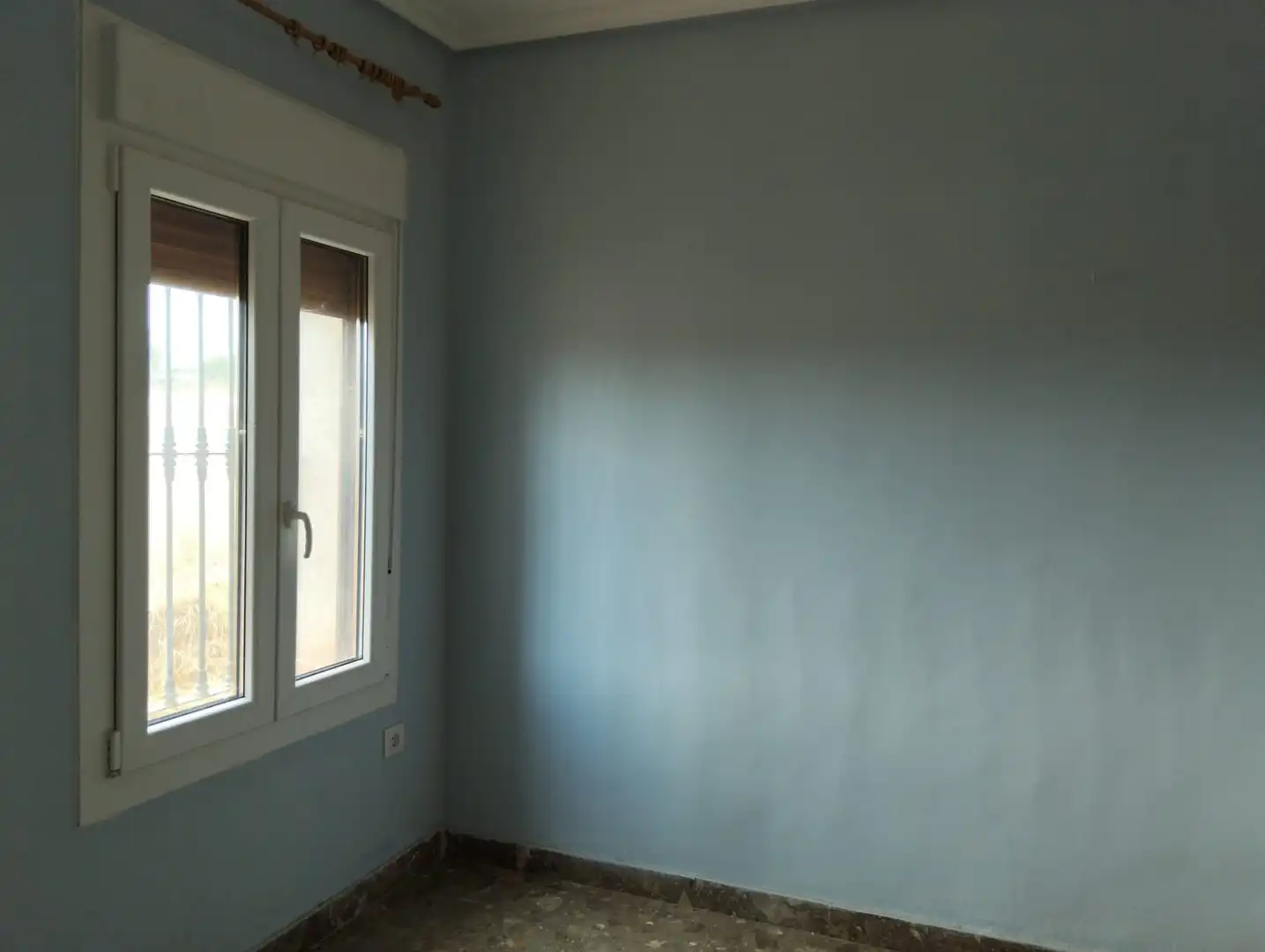 Dormitori de Casa o xalet en venda en Cáceres amb Aire condicionat, Jardí privat i Piscina