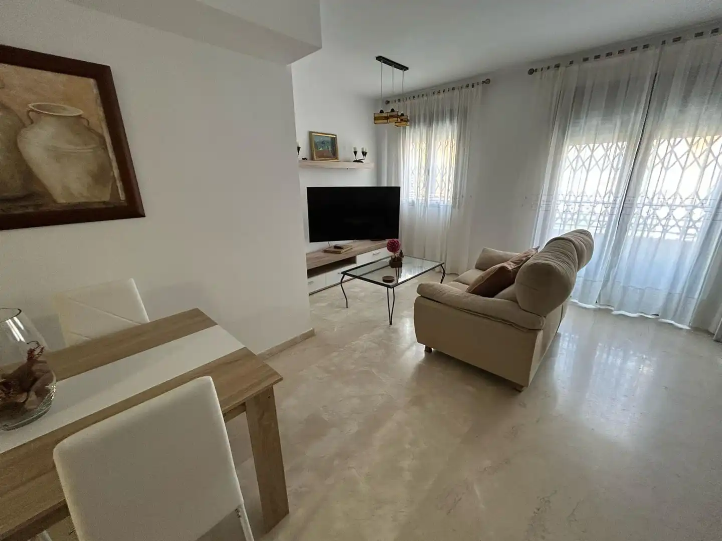 Wohnzimmer von Wohnung zur Miete in  Córdoba Capital mit Klimaanlage und Balkon