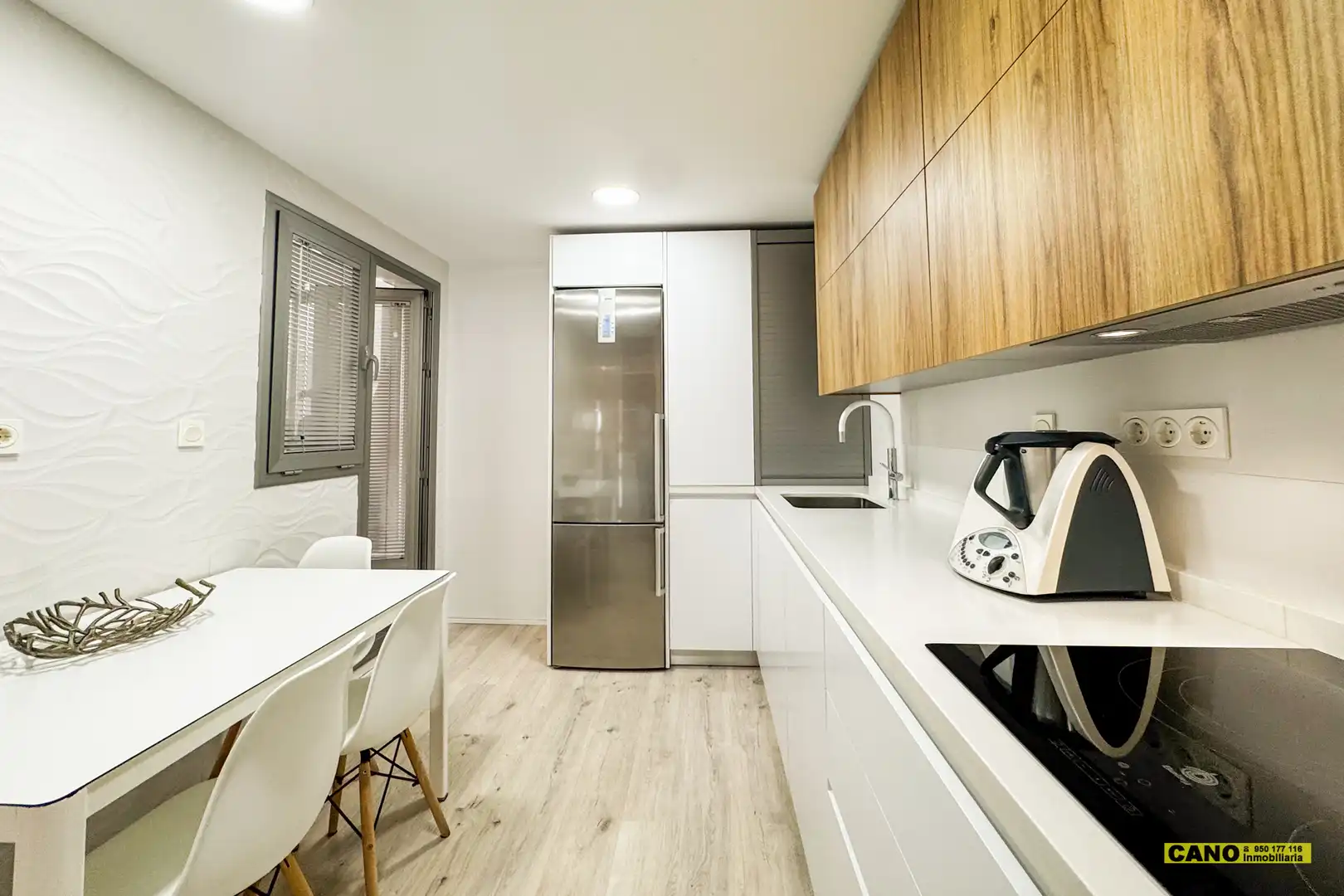 Cocina de Piso en venta en Almería con Aire acondicionado, Calefacción y Terraza