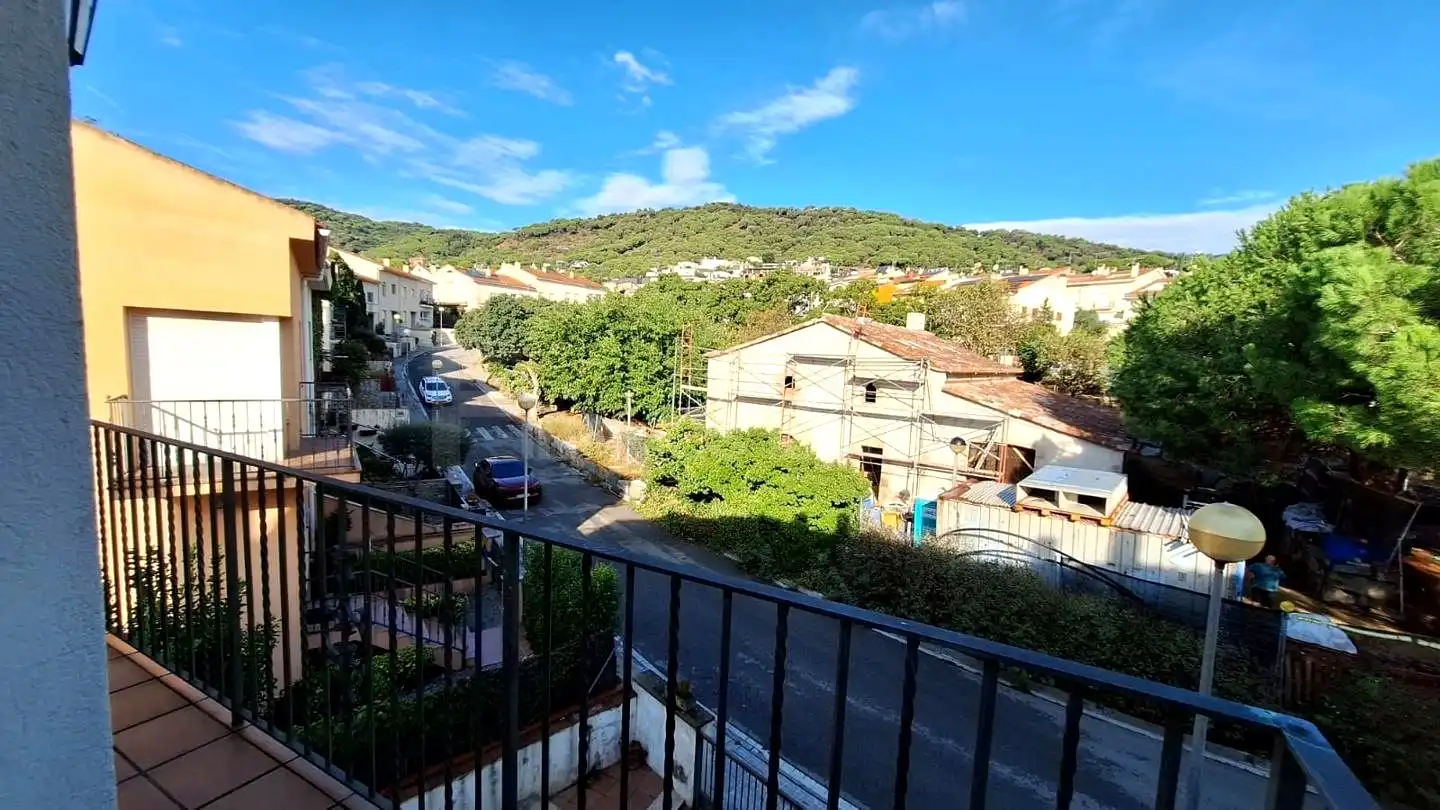 Maison mitoyenne avec jardin à vendre à Nucli Urbà, imagen 11