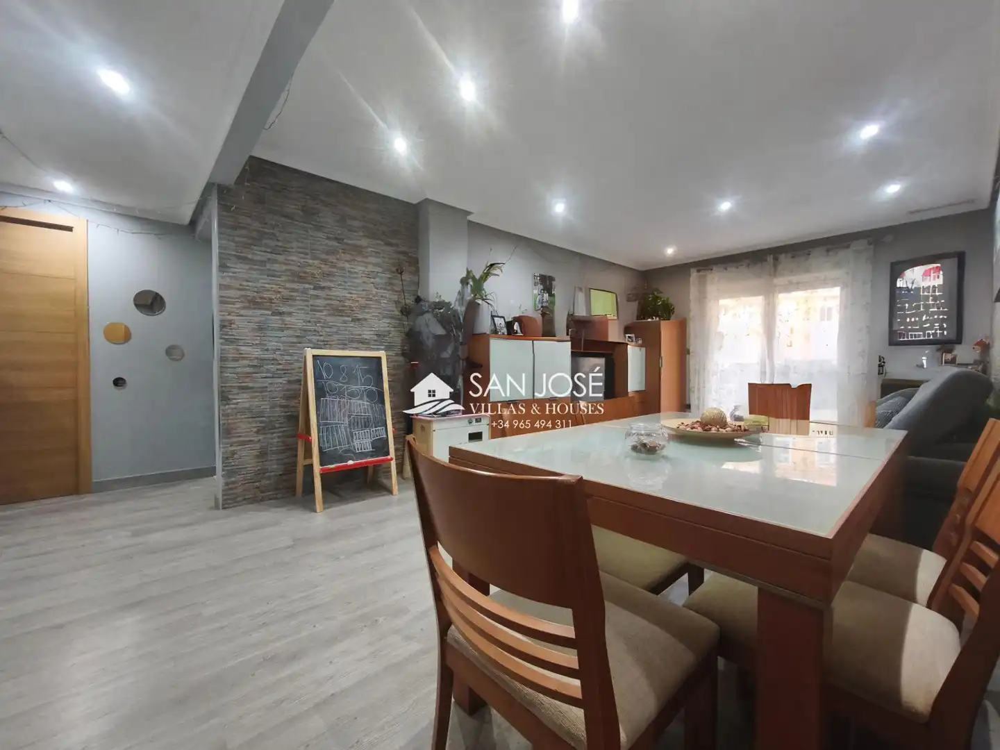 Comedor de Piso en venta en Aspe con Aire acondicionado, Jardín privado y Balcón