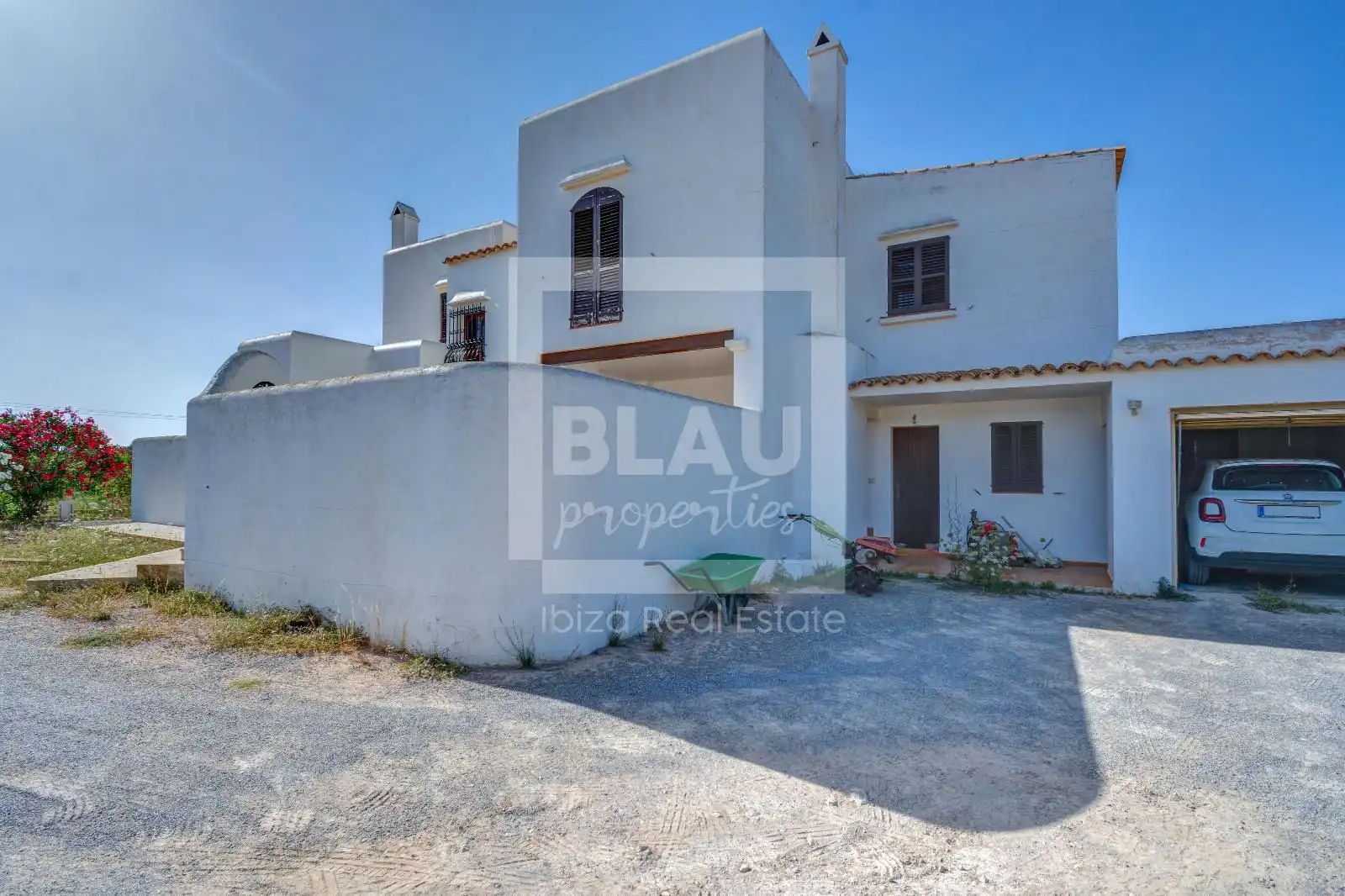Exterior view of Houses for sale in Sant Josep de sa Talaia  with Air Conditioner, Terrace and Storage room