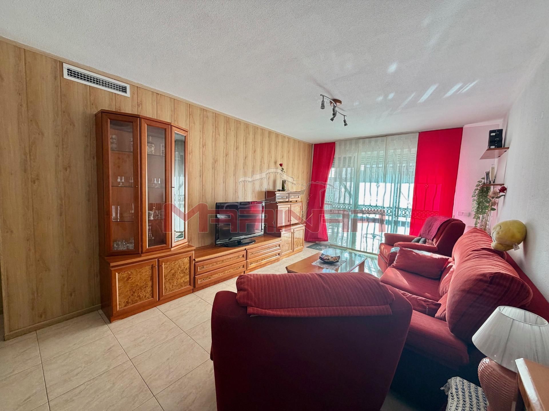 Sala d'estar de Casa adosada en venda en Seseña amb Traster