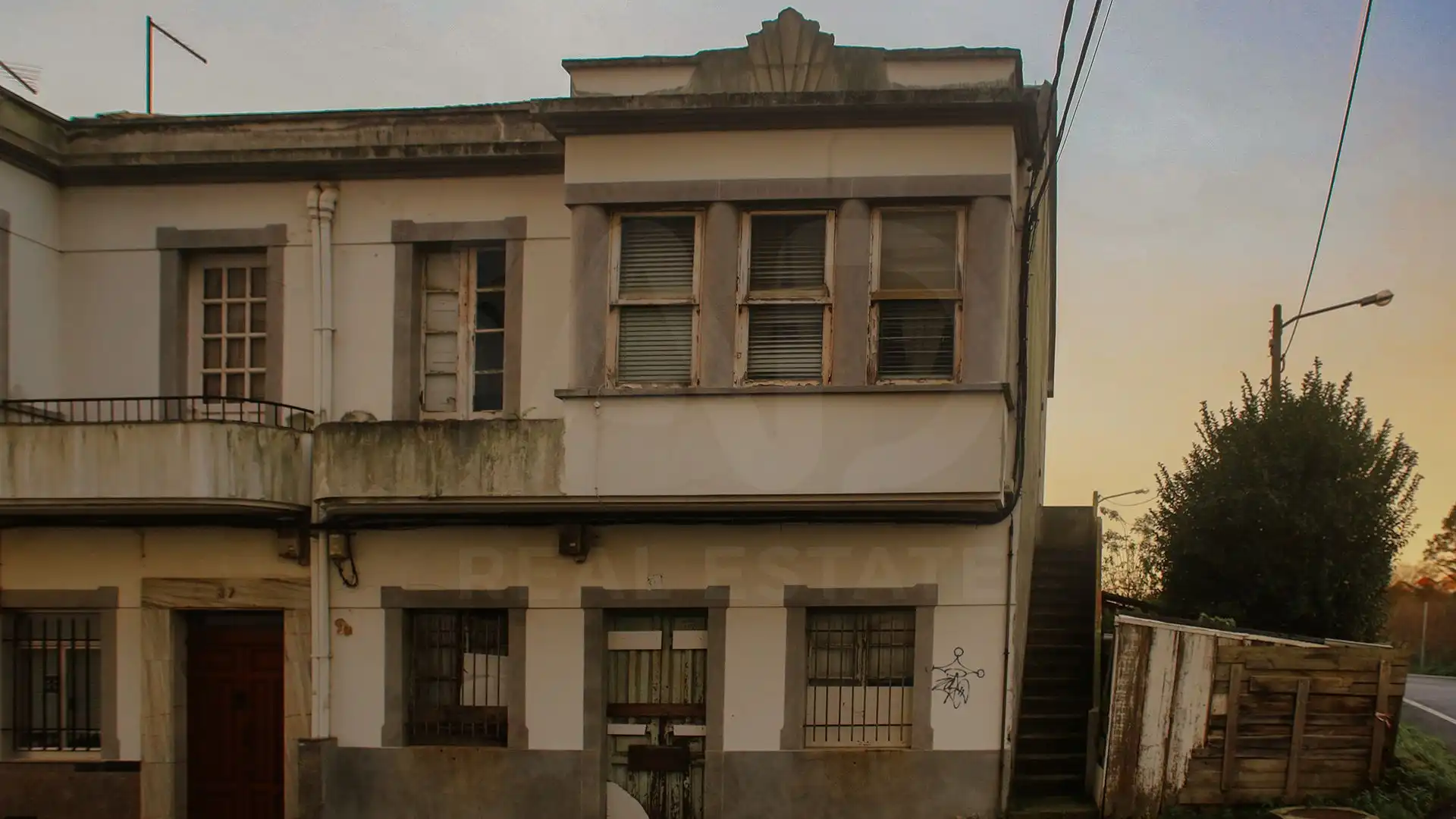 Casa aparellada en venda a Porta Nova, imagen 2