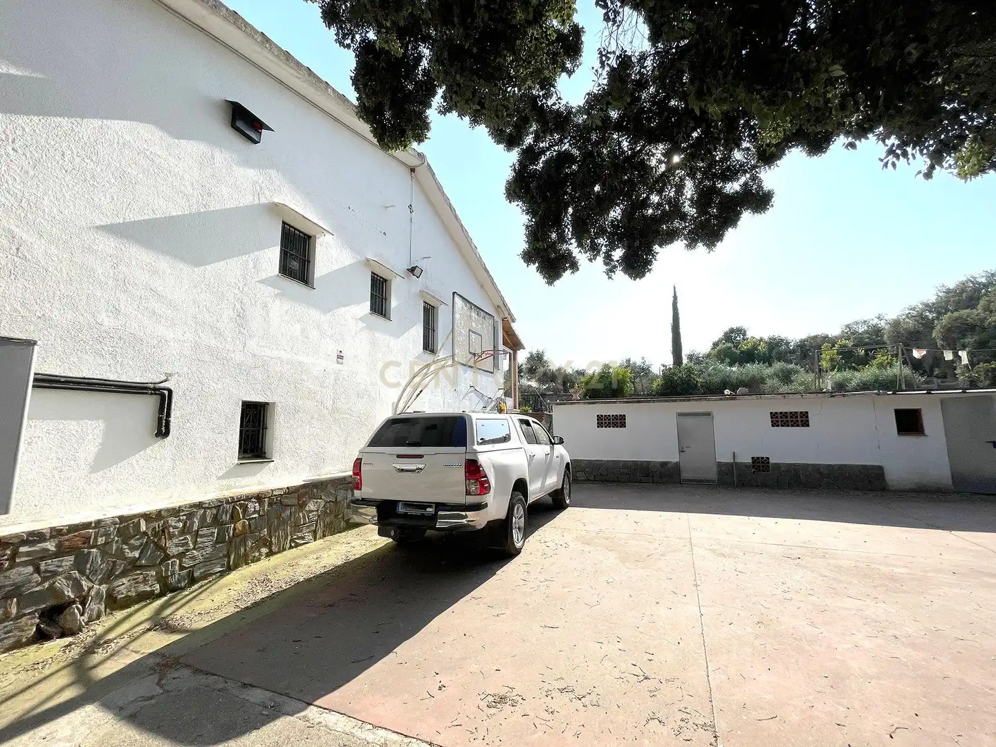 Exterior view of Houses for sale in Terrassa  with Air Conditioner, Private garden and Storage room