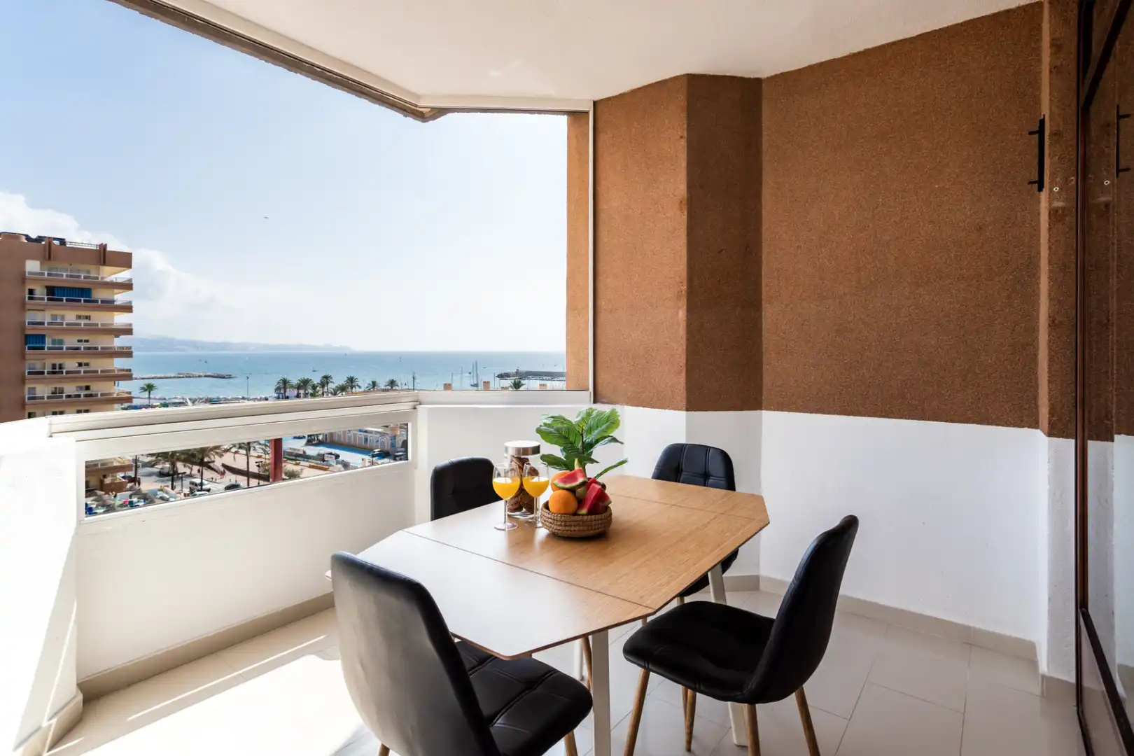 Balcony of Study for sale in Fuengirola  with Air Conditioner, Terrace and Furnished