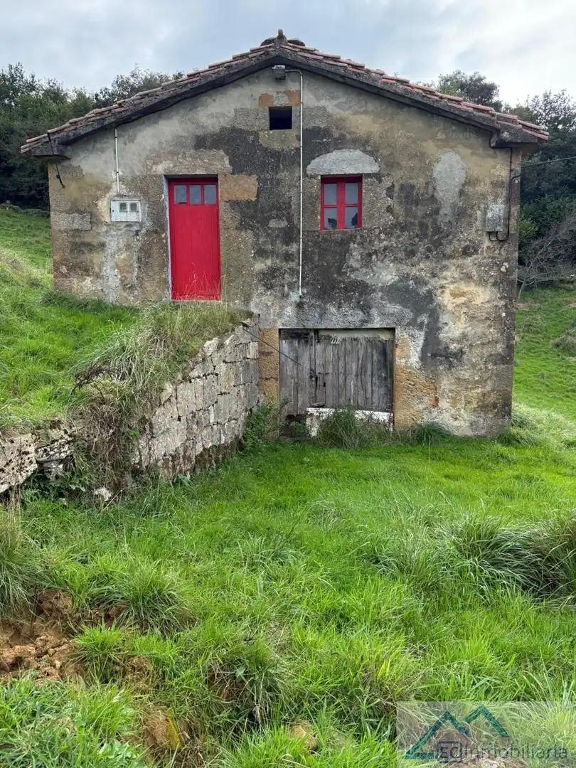 Vista exterior de Casa o xalet en venda en Entrambasaguas