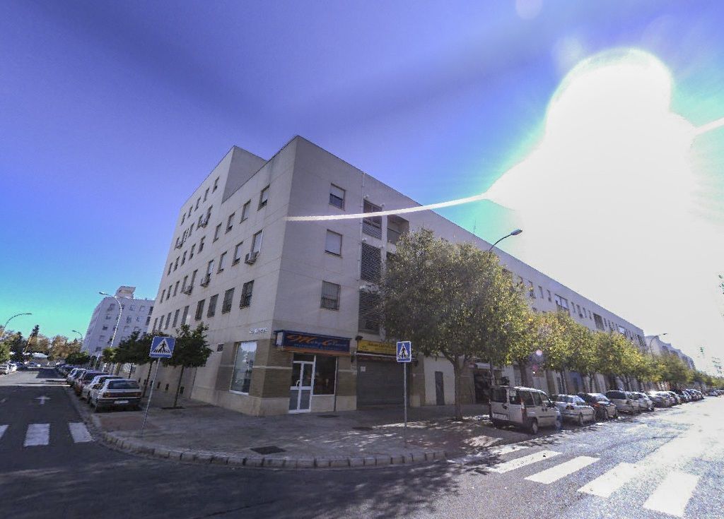 Exterior view of Flat for sale in  Sevilla Capital