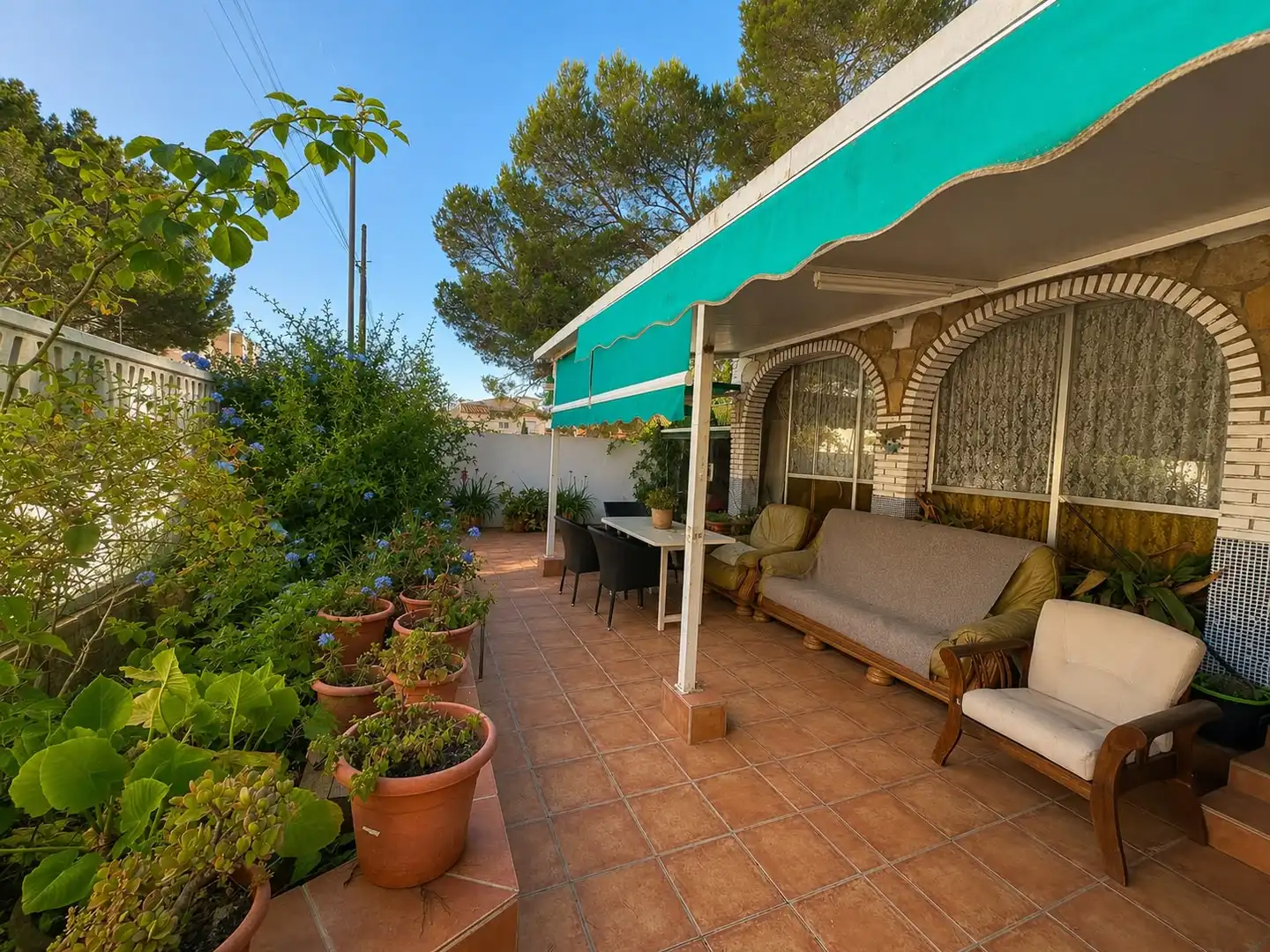 Terrassa de Casa o xalet en venda en Mont-roig del Camp amb Aire condicionat, Calefacció i Jardí privat