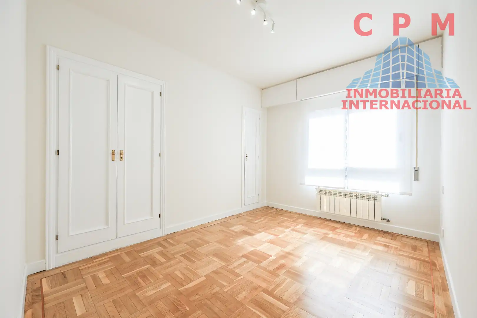 Habitación de Piso de alquiler en Madrid con Aire acondicionado, Calefacción y Parquet