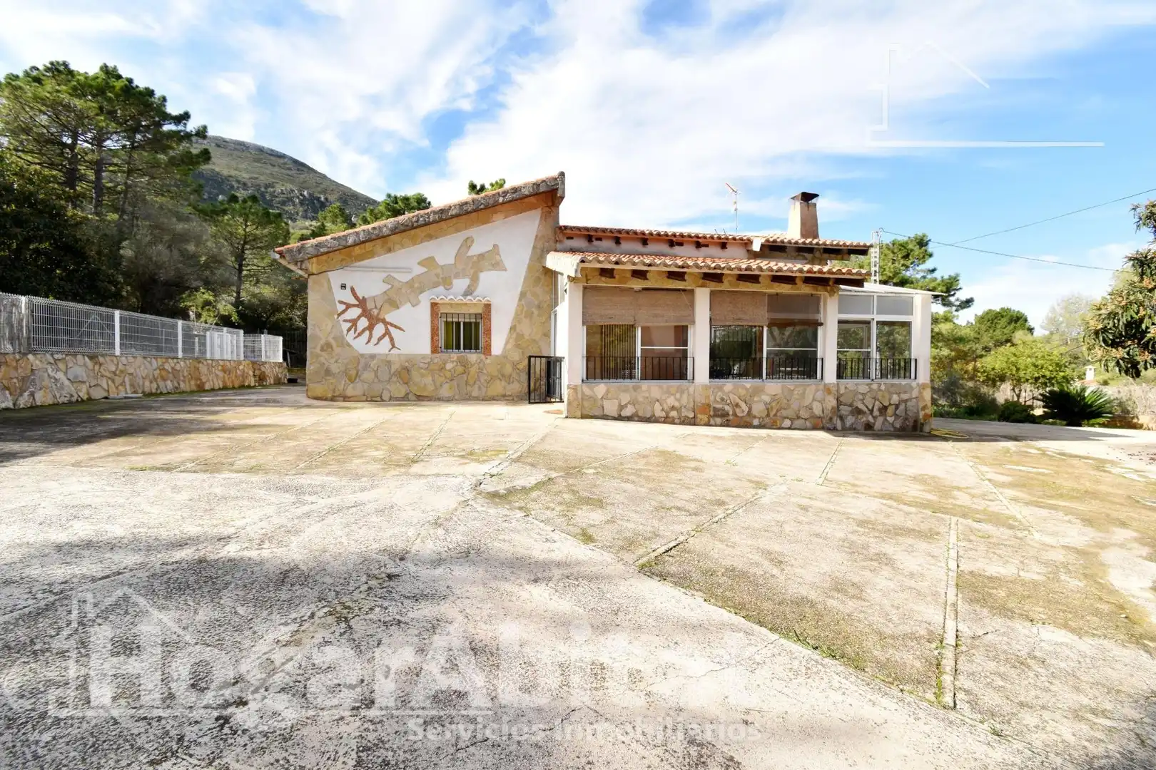Vista exterior de Casa o chalet en venta en Simat de la Valldigna con Aire acondicionado, Calefacción y Jardín privado