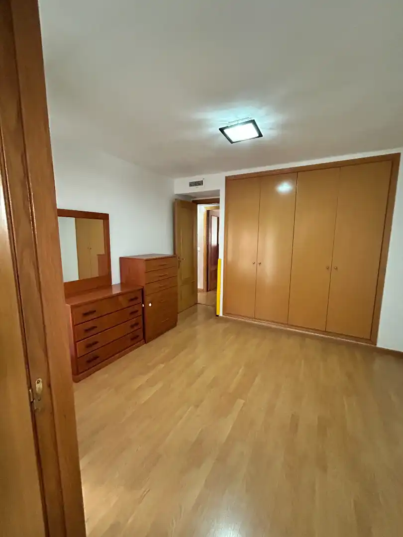 Bedroom of Flat for rent in Carlet, Valencia
