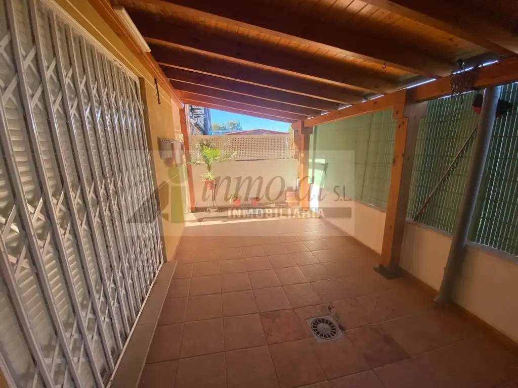 Casa adosada en venda a N/A, Playa - Ben Afeli