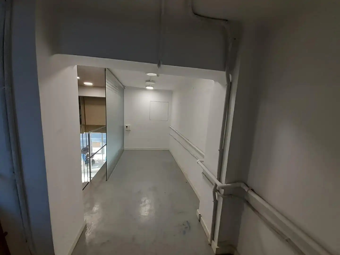 Business premises to rent in Centre - Sant Oleguer, imagen 7