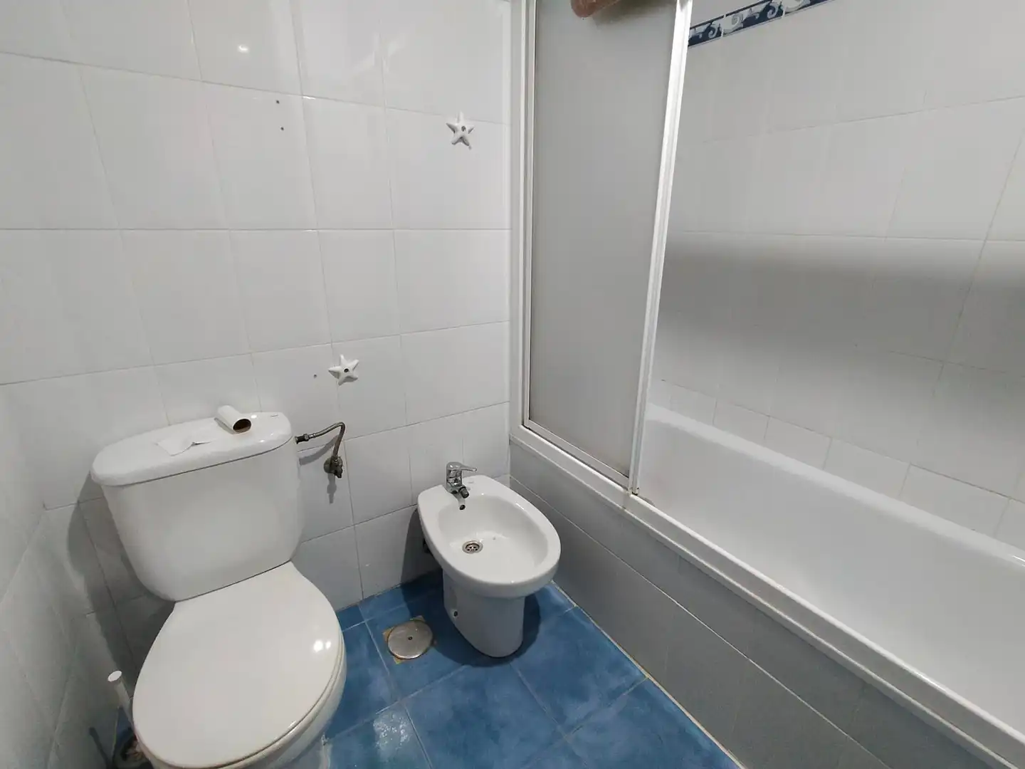 Baño de Piso en venta en La Línea de la Concepción