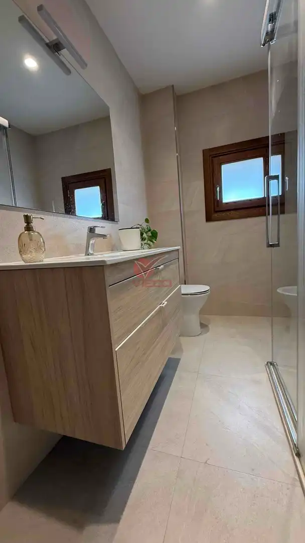 Bany de Pis en venda en Cuenca amb Calefacció i Terrassa