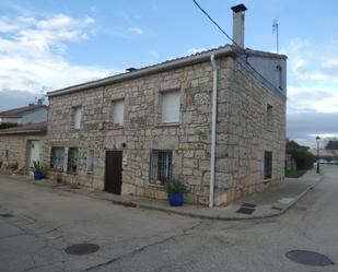 Außenansicht von Haus oder Chalet zum verkauf in Carcedo de Burgos mit Heizung, Abstellraum und Möbliert