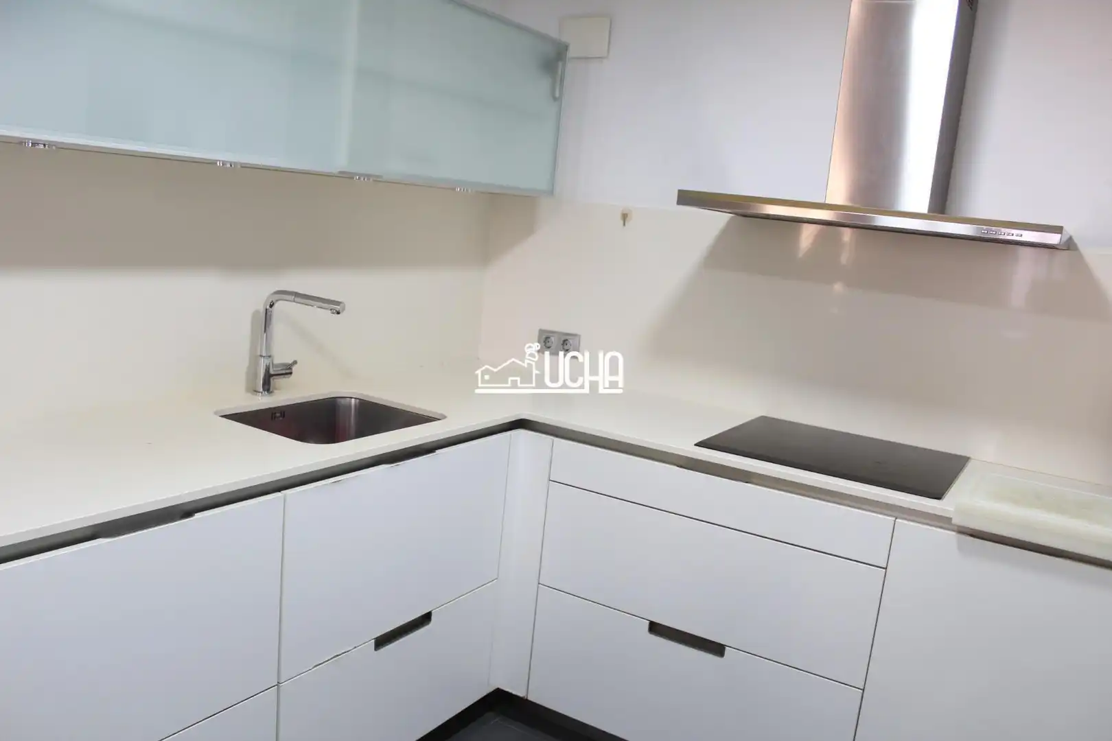 Cuina de Casa o xalet de lloguer en Valencia amb Aire condicionat, Calefacció i Moblat