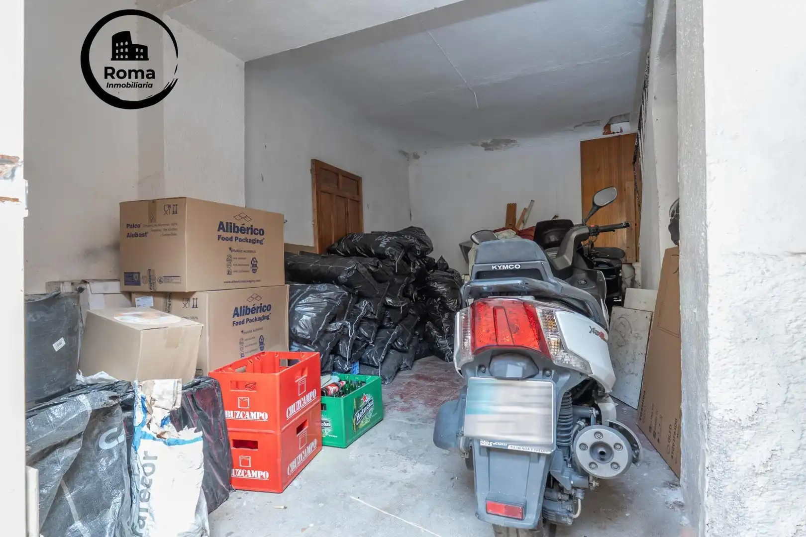 Aparcament de Casa o xalet en venda en Guadix