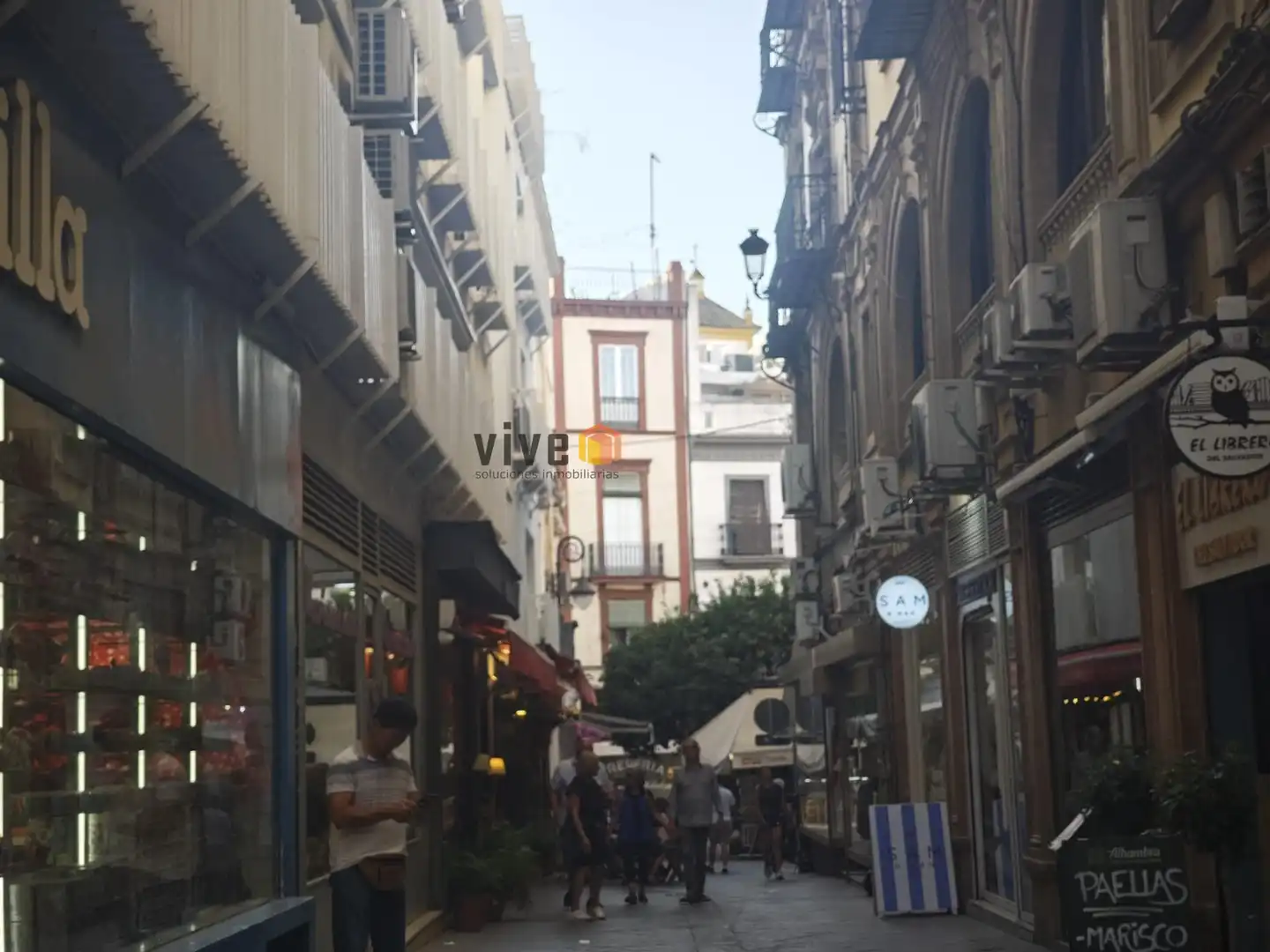 Exterior view of Flat for sale in Sevilla  with Air Conditioner, Heating and Furnished