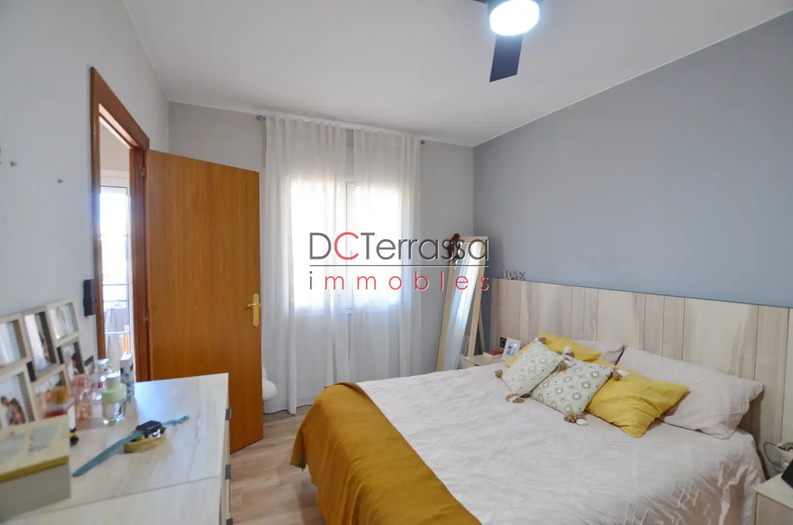 Habitación de Piso en venta en Terrassa con Aire acondicionado, Calefacción y Horno