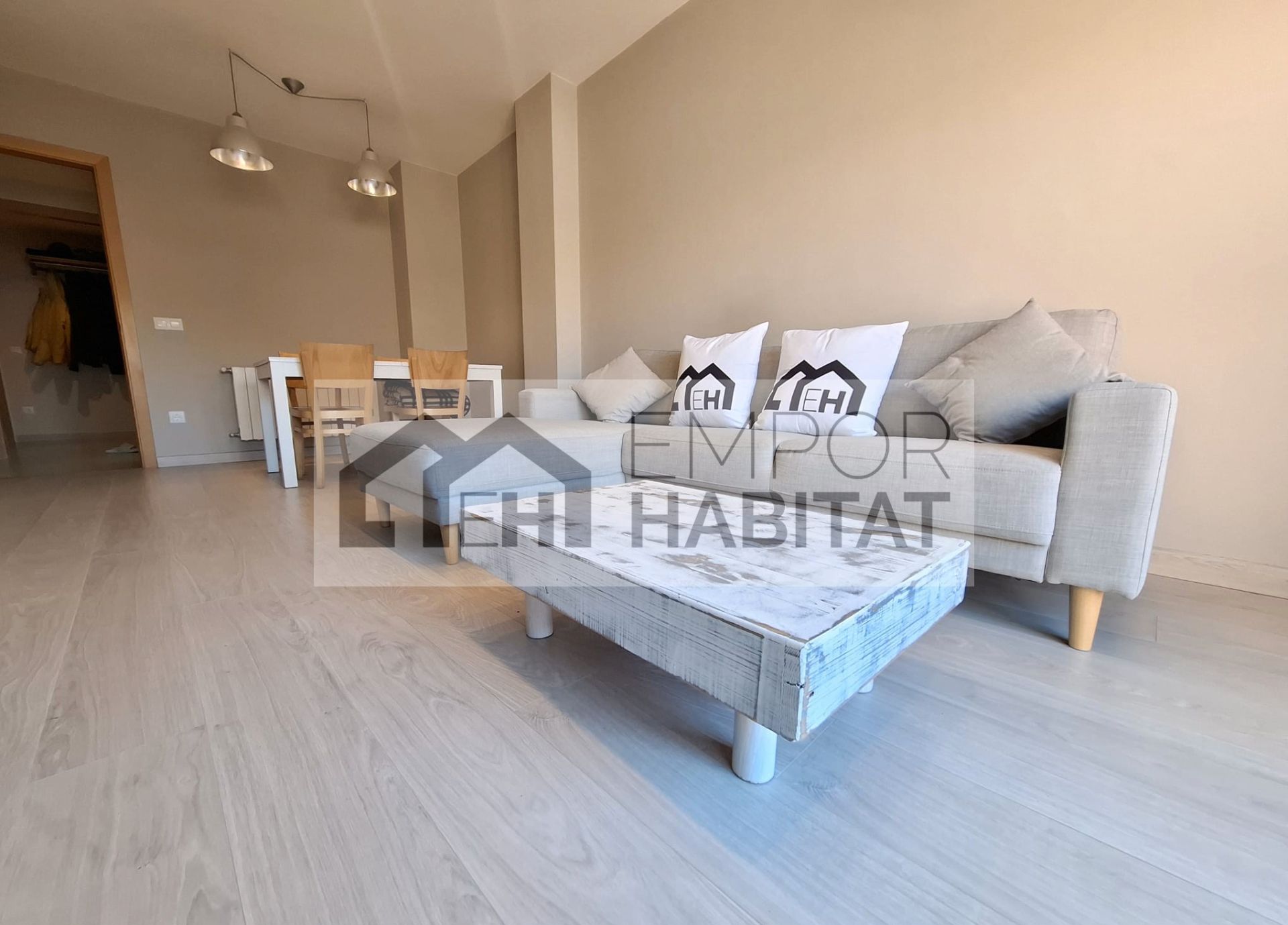 Sala d'estar de Àtic en venda en Llançà amb Aire condicionat, Calefacció i Terrassa