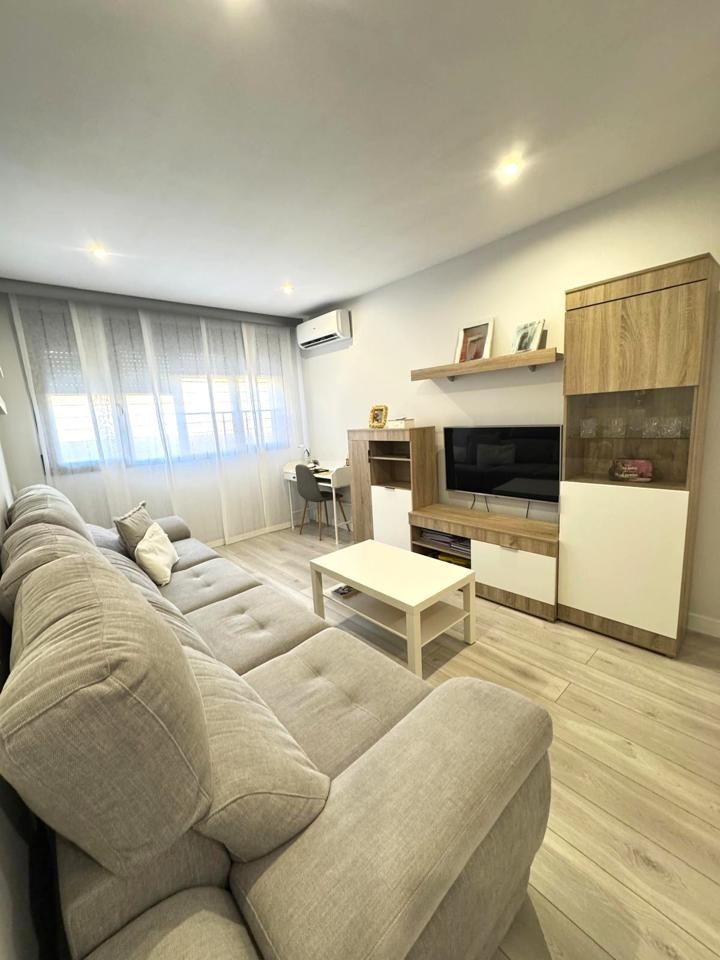 Sala d'estar de Planta baixa en venda en Badajoz Capital