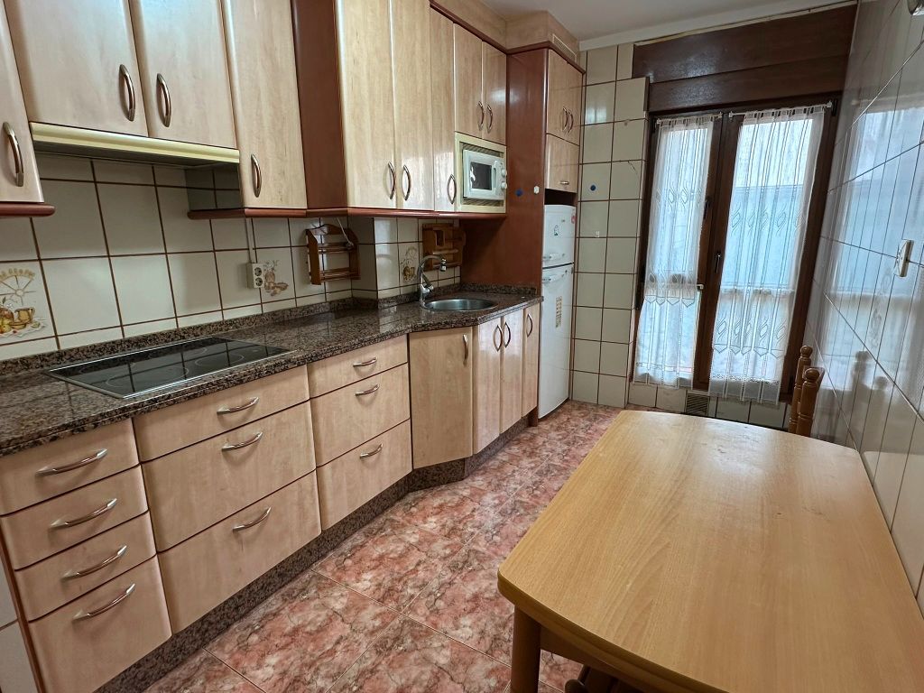 Kitchen of Flat for sale in Gijón   with Parquet flooring, Terrace and Storage room